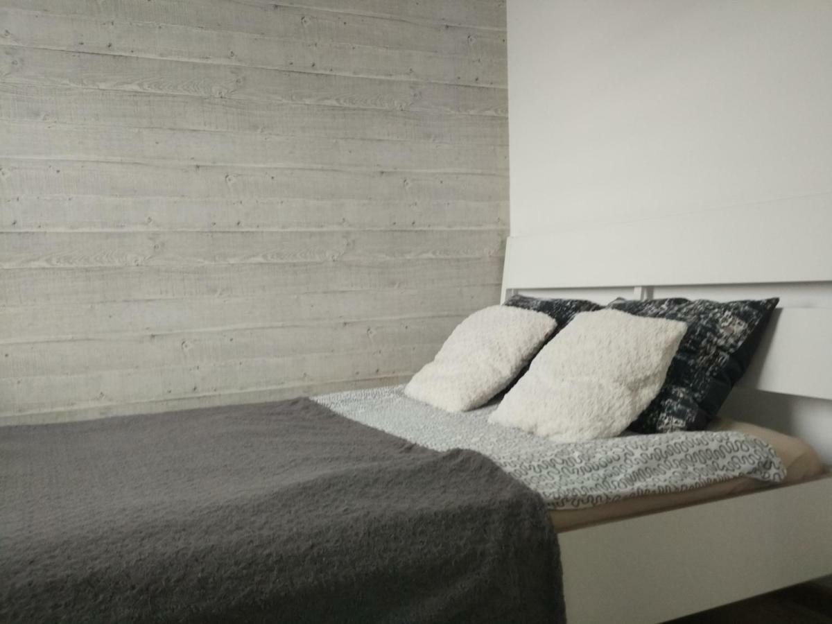 Appartement Kamienica à Uniejów Extérieur photo